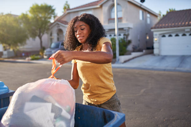 Best Junk Hauling Services  in Avondale, LA